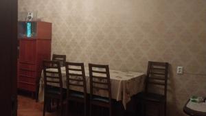 Bakı, köhnə tikili 2 otaqlı, satılır, 60 m²  , Binəqədi rayonu, 8-ci mikrorayon