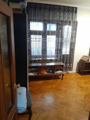 Bakı, köhnə tikili 1 otaqlı, satılır, 45 m²  , Nizami rayonu, 8-ci kilometr