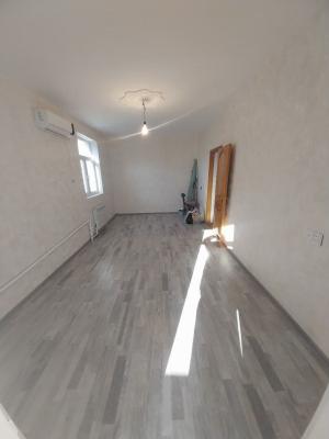 Sumqayıt, köhnə tikili 2 otaqlı, satılır, 41 m²  
