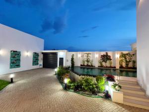 Bakı, həyət evi 5 otaqlı, satılır, 220 m² , 4 sot , Xəzər rayonu, Mərdəkan