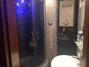 Bakı, köhnə tikili 2 otaqlı, satılır, 38 m²  , Səbail rayonu, Badamdar qəs.