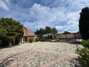 Bakı, həyət evi 4 otaqlı, satılır, 200 m² , 15 sot , Xəzər rayonu, Şağan