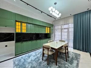 Bakı, həyət evi 4 otaqlı, satılır, 170 m² , 4.5 sot , Xəzər rayonu, Mərdəkan