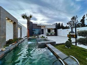 Bakı, həyət evi 5 otaqlı, satılır, 240 m² , 10 sot , Xəzər rayonu, Mərdəkan