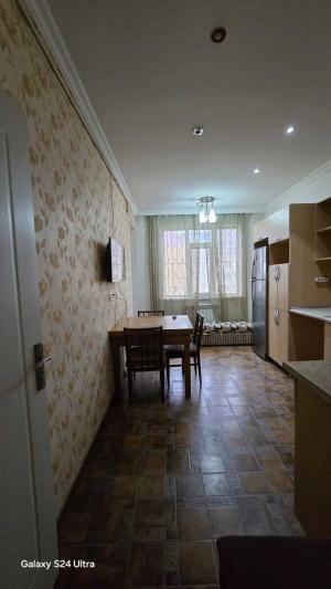 Xırdalan, yeni tikili 2 otaqlı, satılır, 70 m²  
