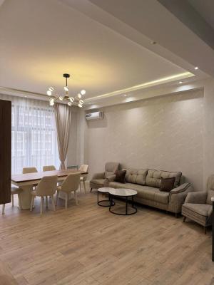 Bakı, yeni tikili 2 otaqlı, satılır, 83 m²  , Nəsimi rayonu