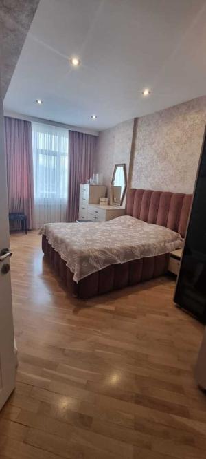 Bakı, yeni tikili 3 otaqlı, satılır, 110 m²  , Yasamal rayonu