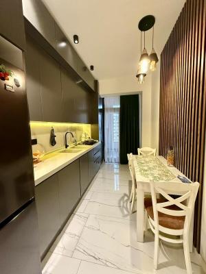 Bakı, yeni tikili 3 otaqlı, satılır, 83 m²  , Nəsimi rayonu, 5-ci mikrorayon