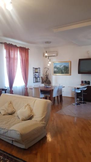 Bakı, köhnə tikili 5 otaqlı, satılır, 160 m²  , Nəsimi rayonu