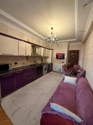 Bakı, yeni tikili 4 otaqlı, satılır, 175 m²  , Nərimanov rayonu, Montin qəs.