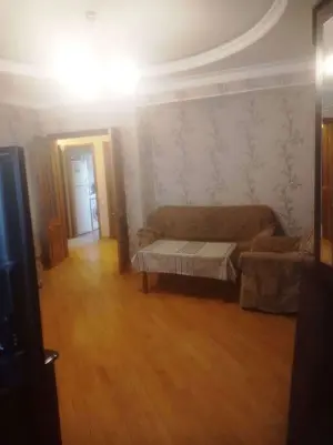 3 otaqlı köhnə tikili, kirayə, 90 m², Bakı, Nəsimi rayonu