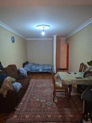 Bakı, köhnə tikili 1 otaqlı, satılır, 40 m²  , Nizami rayonu, 8-ci kilometr