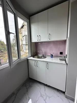 Bakı, köhnə tikili 2 otaqlı, satılır, 40 m²  , Nizami rayonu, 8-ci kilometr
