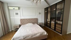 Bakı, yeni tikili 3 otaqlı, satılır, 141 m²  , Yasamal rayonu