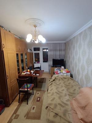Sumqayıt, köhnə tikili 2 otaqlı, satılır, 46 m²  , 2-ci mikrorayon