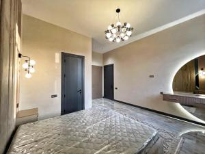 Bakı, həyət evi 4 otaqlı, satılır, 300 m² , 9 sot , Xəzər rayonu, Mərdəkan