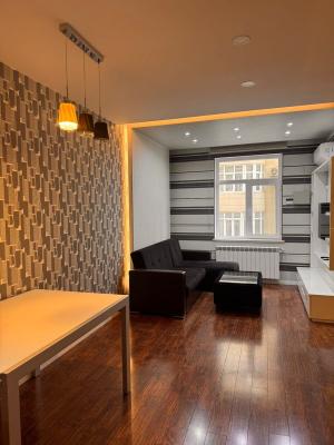 Bakı, yeni tikili 2 otaqlı, kirayə, 70 m²  , Yasamal rayonu, Yeni Yasamal qəs.