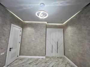 Bakı, həyət evi 4 otaqlı, satılır, 250 m² , 4 sot , Xəzər rayonu, Şüvəlan