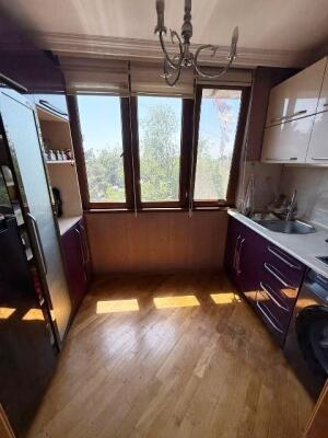 Bakı, köhnə tikili 4 otaqlı, satılır, 70 m²  , Nizami rayonu