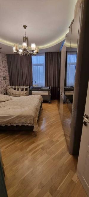 Bakı, yeni tikili 3 otaqlı, satılır, 110 m²  , Yasamal rayonu
