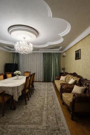 Bakı, yeni tikili 4 otaqlı, satılır, 150 m²  , Nəsimi rayonu, 3-cü mikrorayon