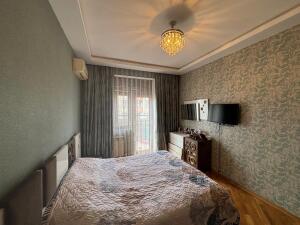 Bakı, yeni tikili 3 otaqlı, satılır, 105 m²  , Yasamal rayonu, Yeni Yasamal qəs.