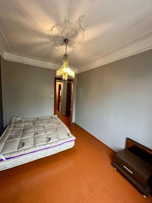 Bakı, köhnə tikili 3 otaqlı, satılır, 100 m²  , Nərimanov rayonu