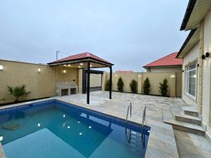 Bakı, həyət evi 4 otaqlı, satılır, 160 m² , 3.5 sot , Xəzər rayonu, Şüvəlan