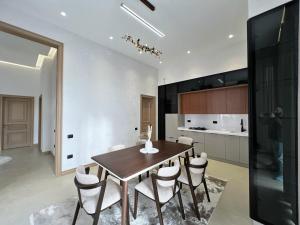 Bakı, həyət evi 5 otaqlı, satılır, 220 m² , 8 sot , Xəzər rayonu, Mərdəkan