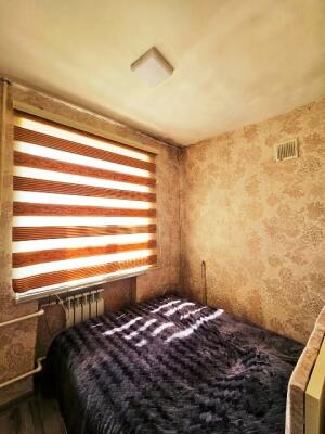 Bakı, köhnə tikili 2 otaqlı, satılır, 33 m²  , Nizami rayonu, 8-ci kilometr